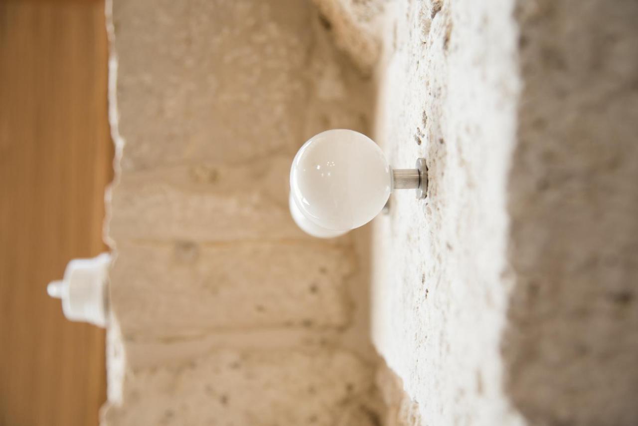 Piazza Duomo - Medieval Puglia'S House Giovinazzo Bagian luar foto